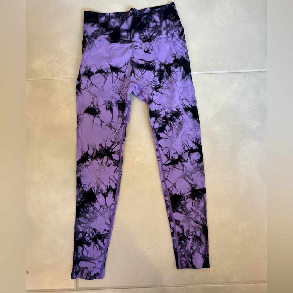 Purple and Black Tie-Dye Leggings